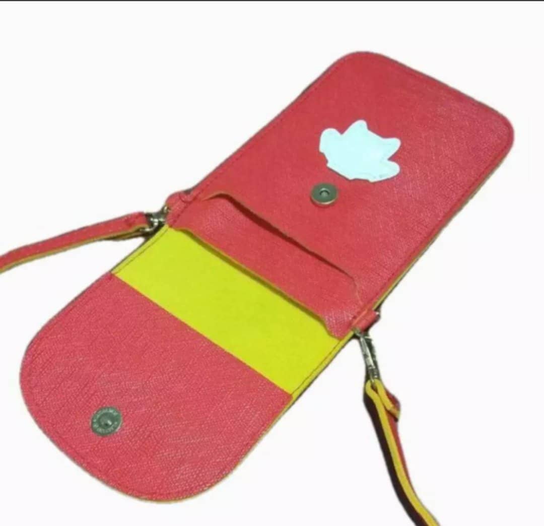 Touchable Cross-body  Phone Bag