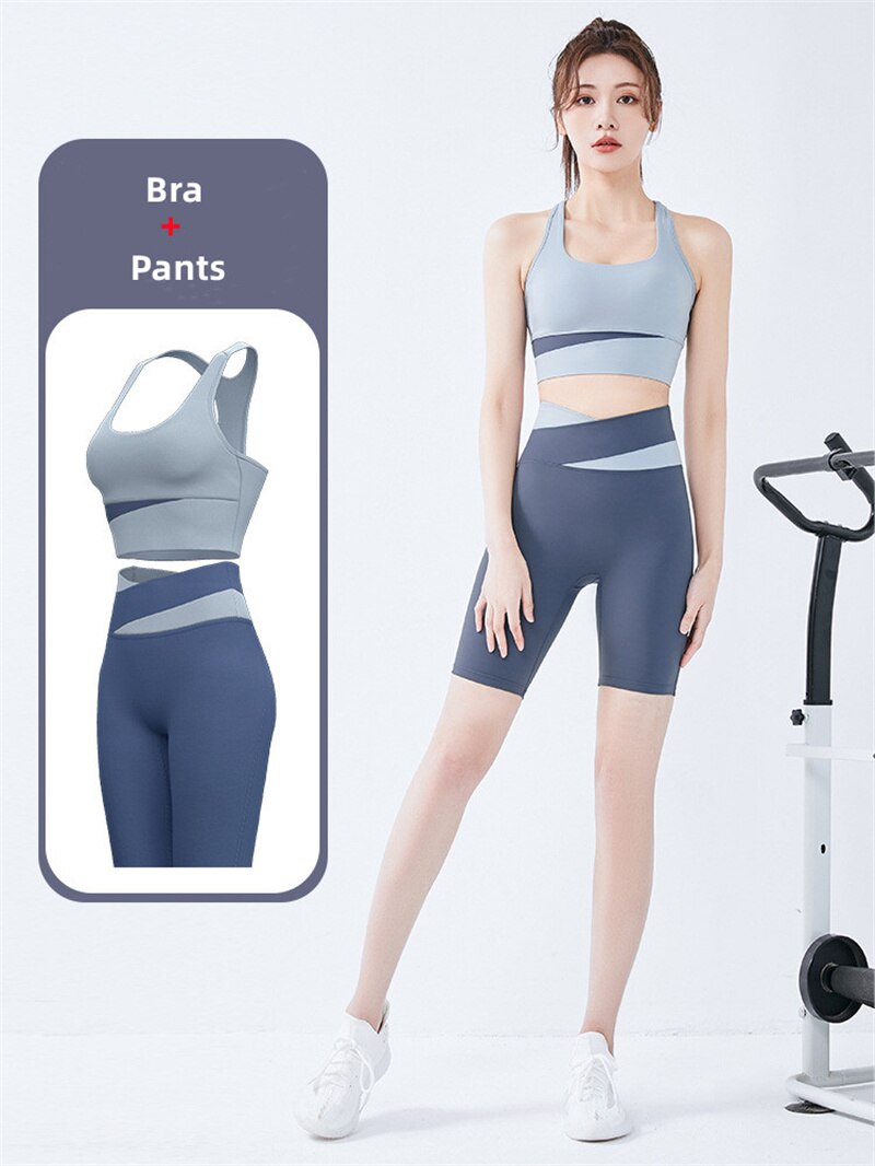 Splicing Design with Two Colors Sportswear (Bra+Pant) for Women/Gym Wear/Sports Bra and short Pant/Short Set